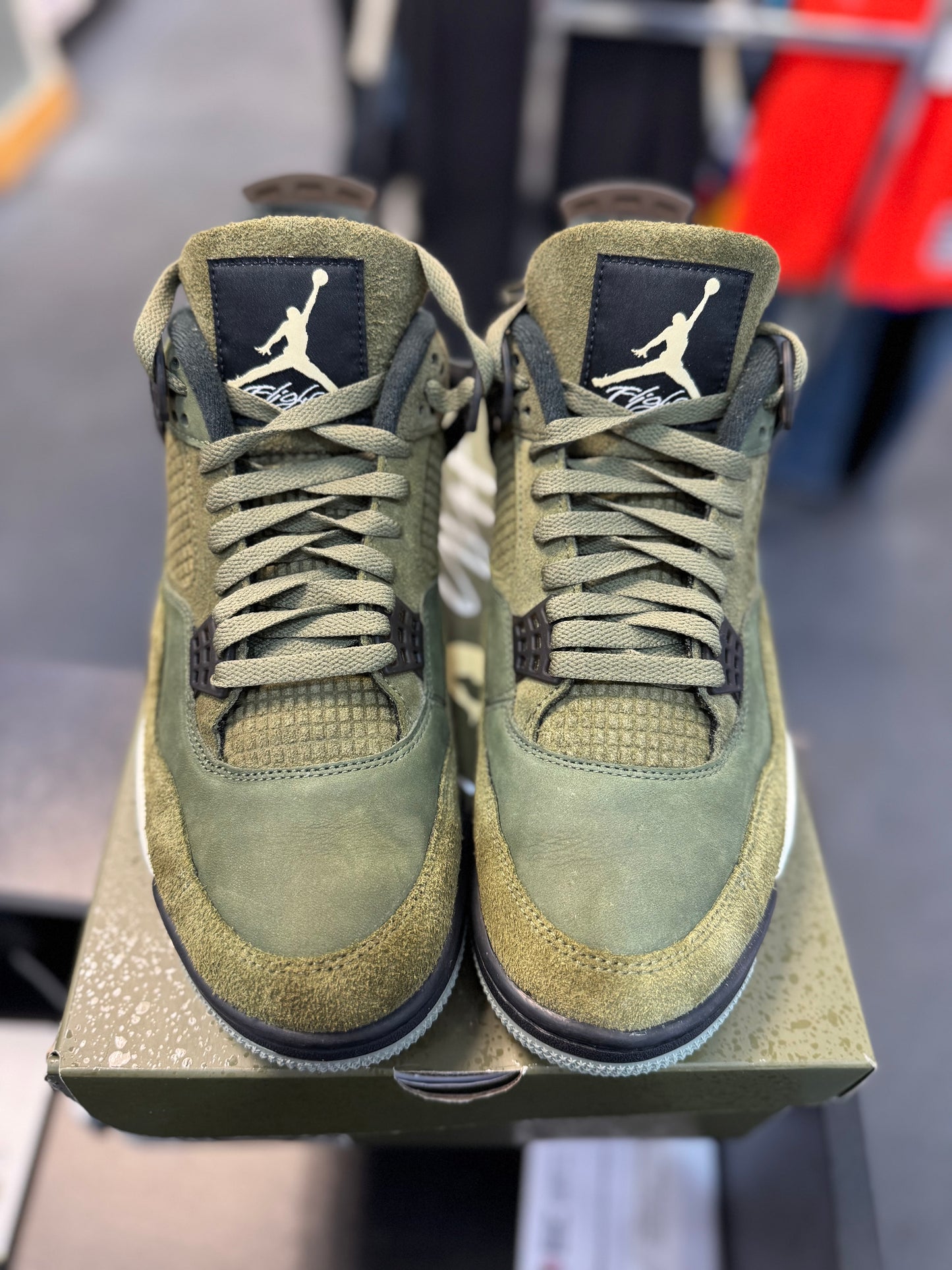 *USED* Jordan 4 Retro SE Craft Medium Olive