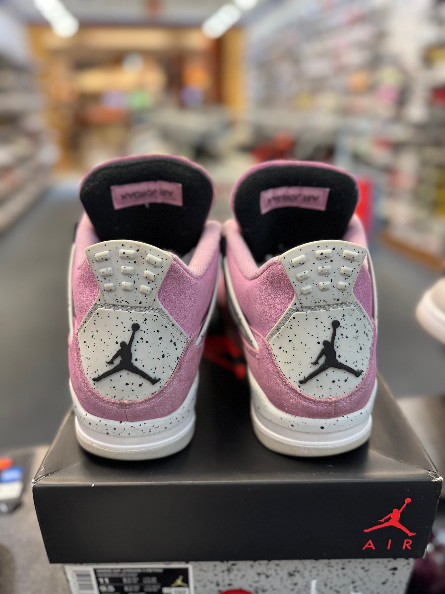 *USED* Jordan 4 Retro Orchid