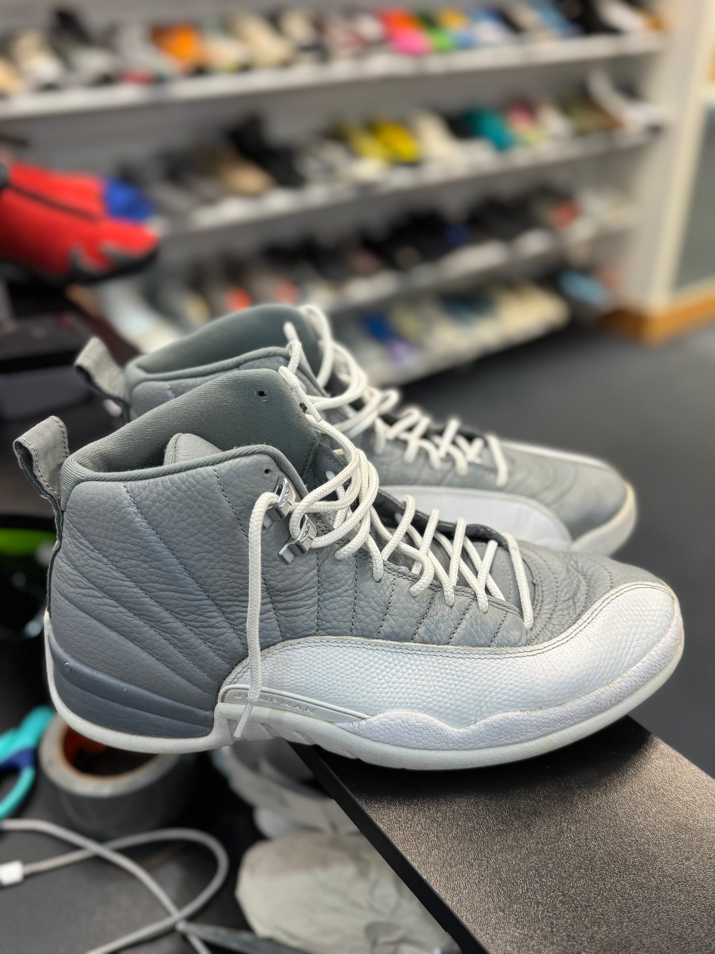 *USED* Jordan 12 Retro Stealth (DEAL)