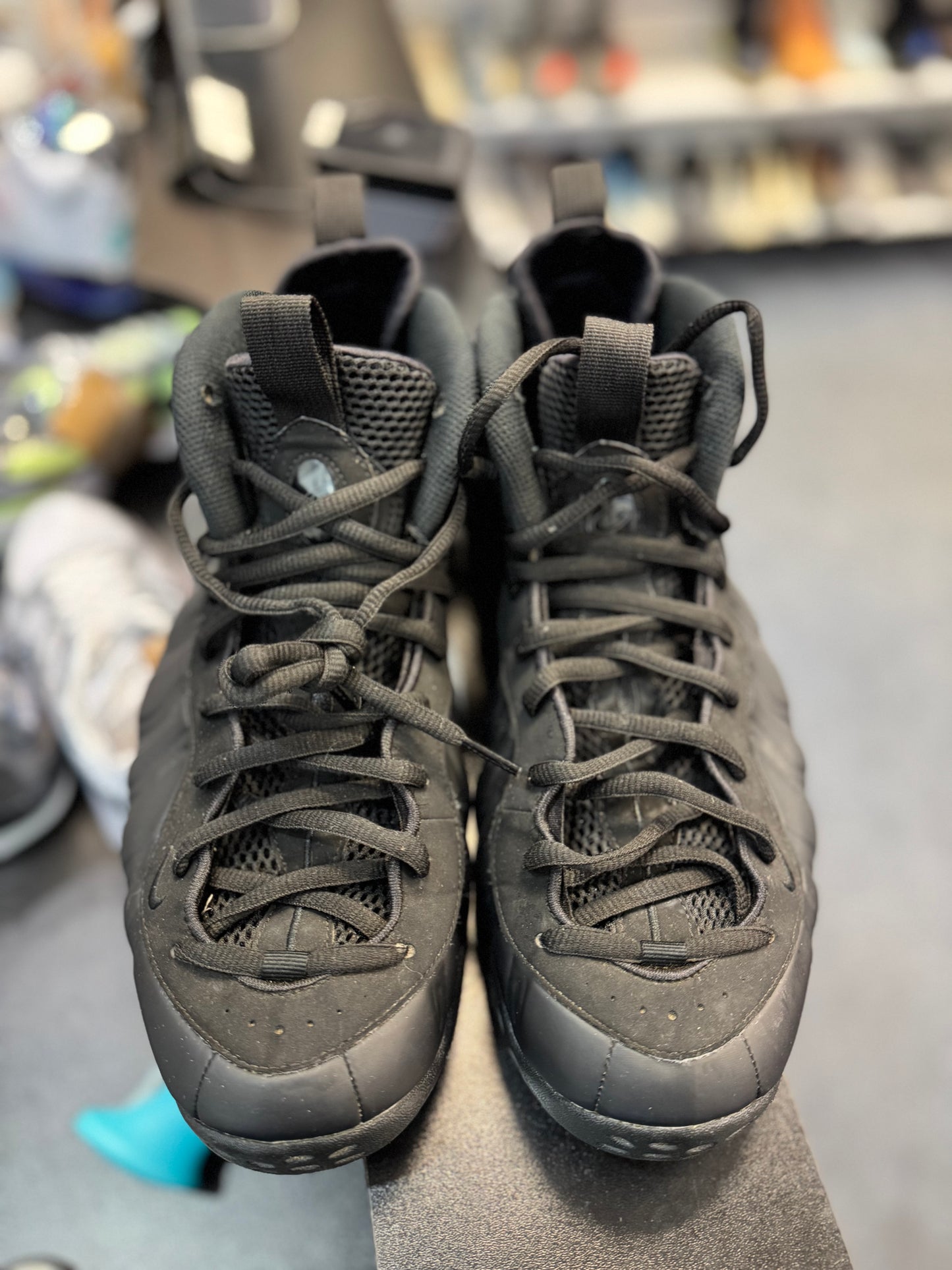 *USED* Nike Air Foamposite One Anthracite (2023)