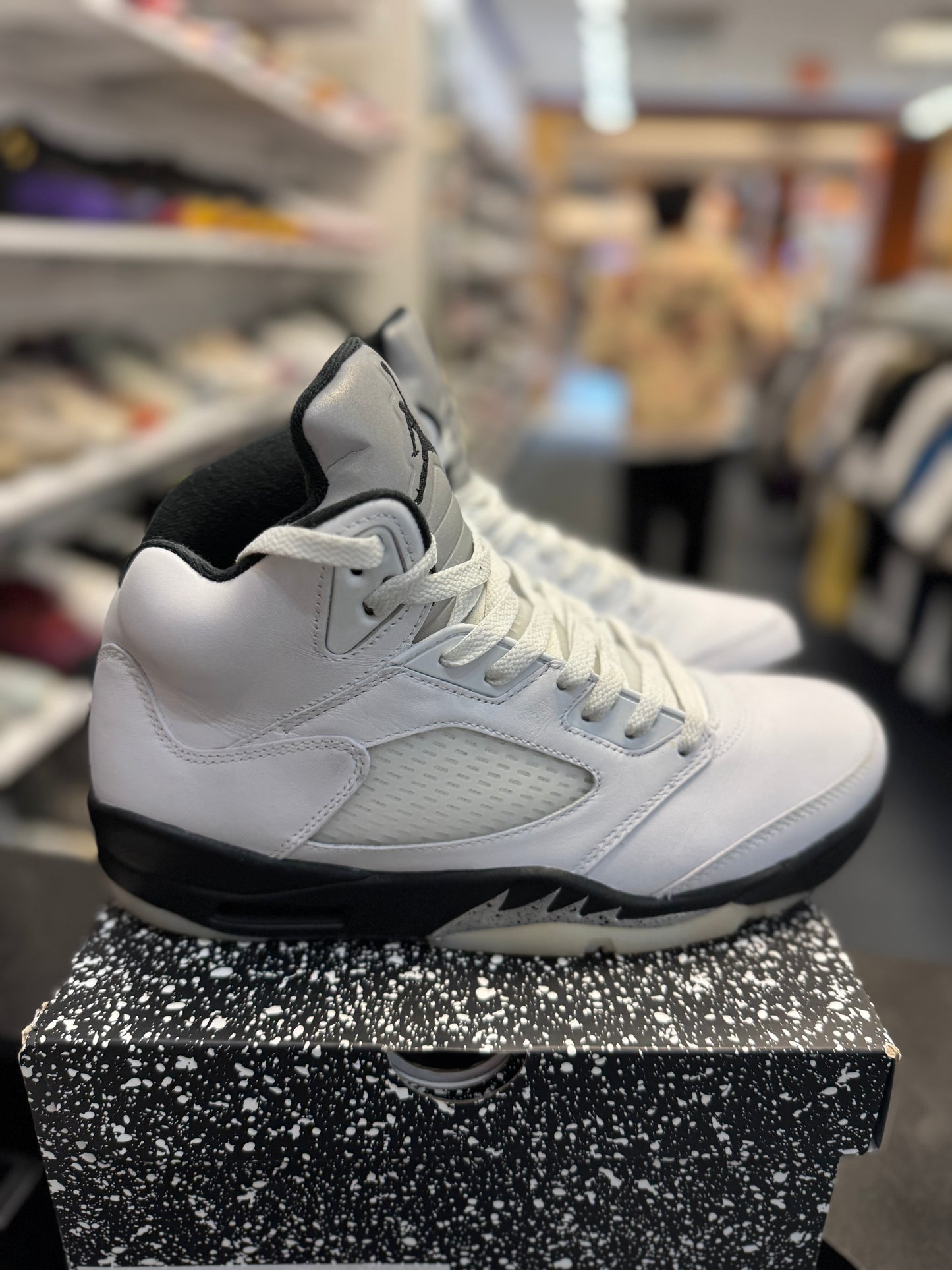 *USED* Jordan 5 Retro Reverse Metallic