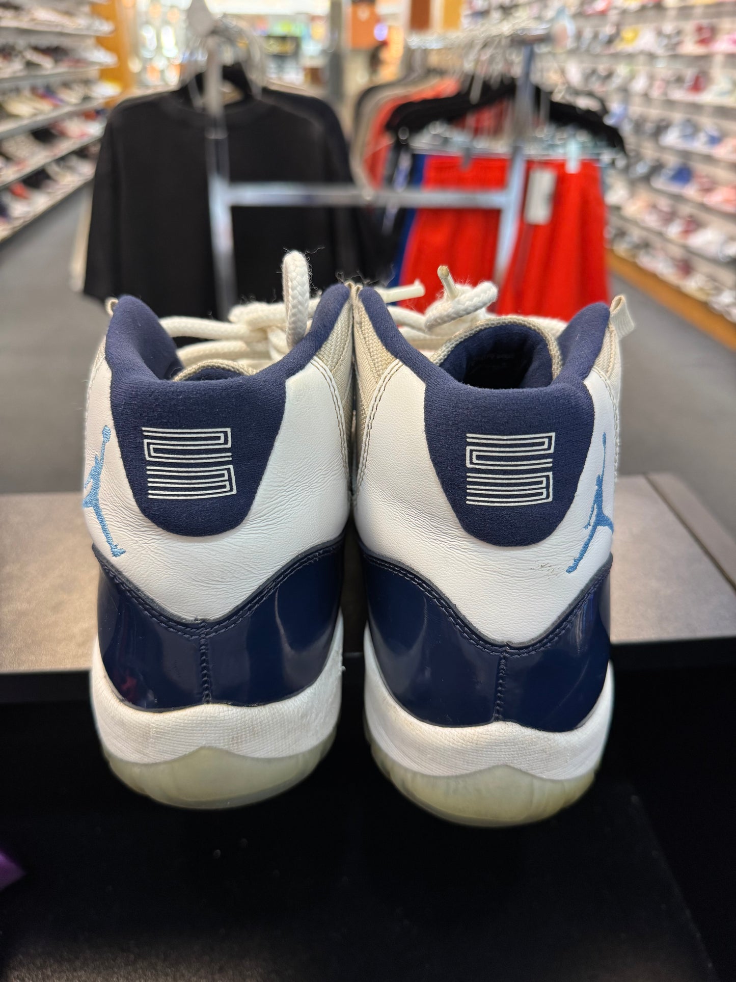 *USED* Jordan 11 Retro UNC Win Like 82 (DEAL)