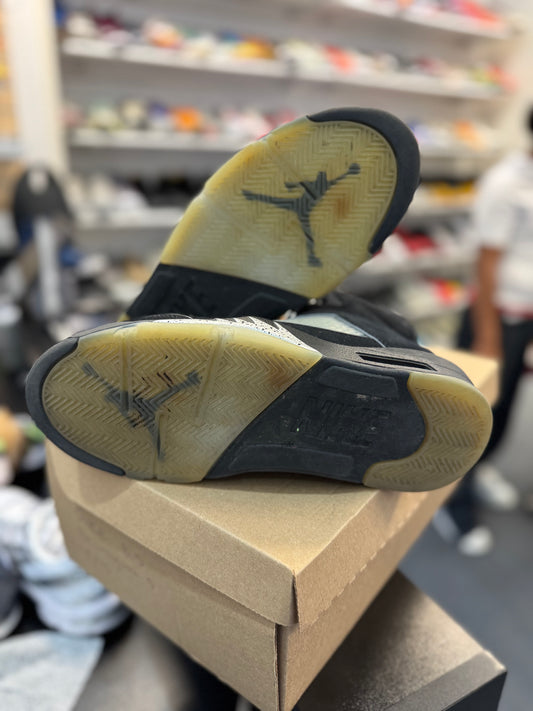 *USED* Jordan 5 Retro OG Black Metallic Reimagined