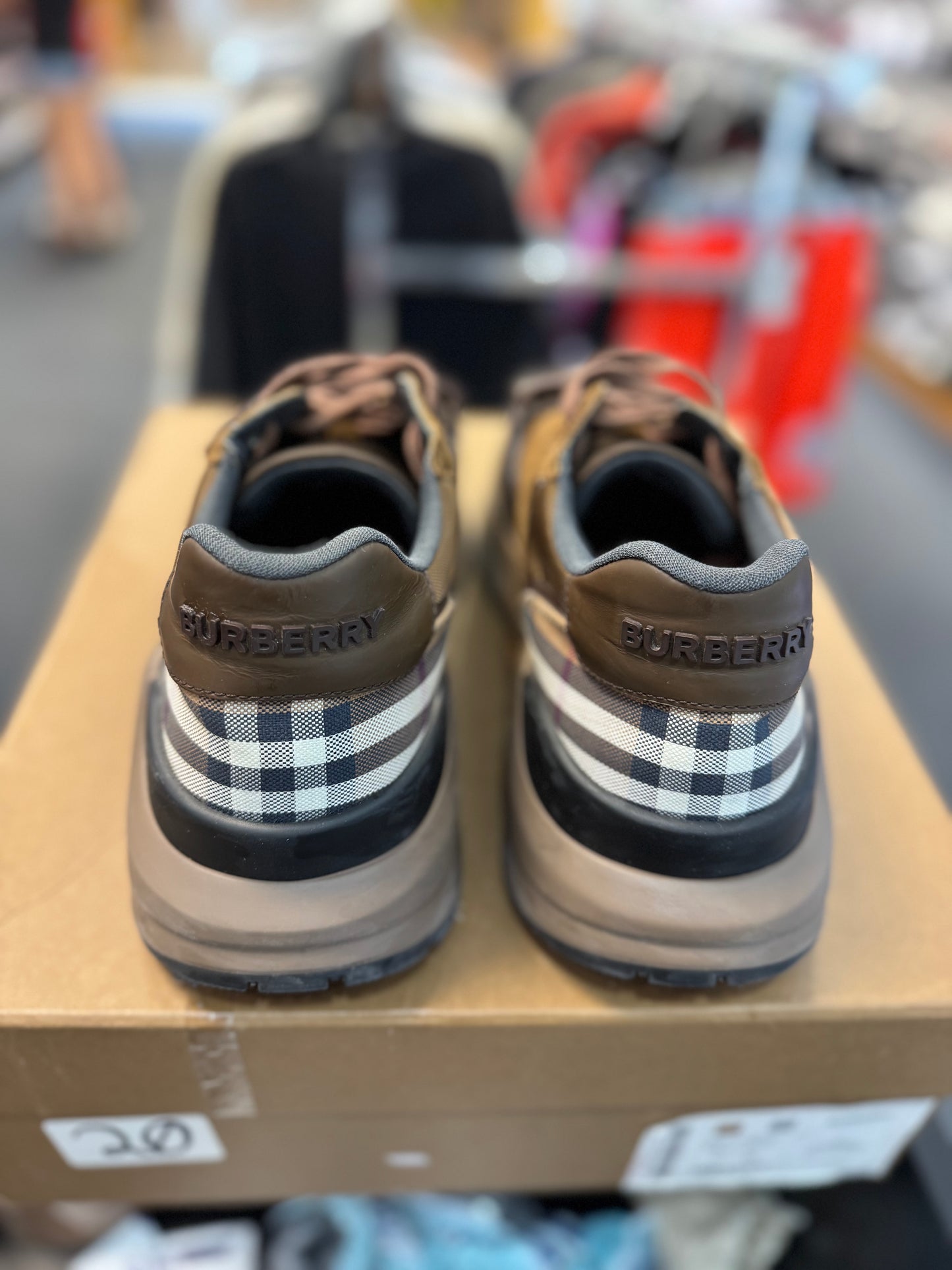 *USED* Burberry Ramsey Brown Check Suede