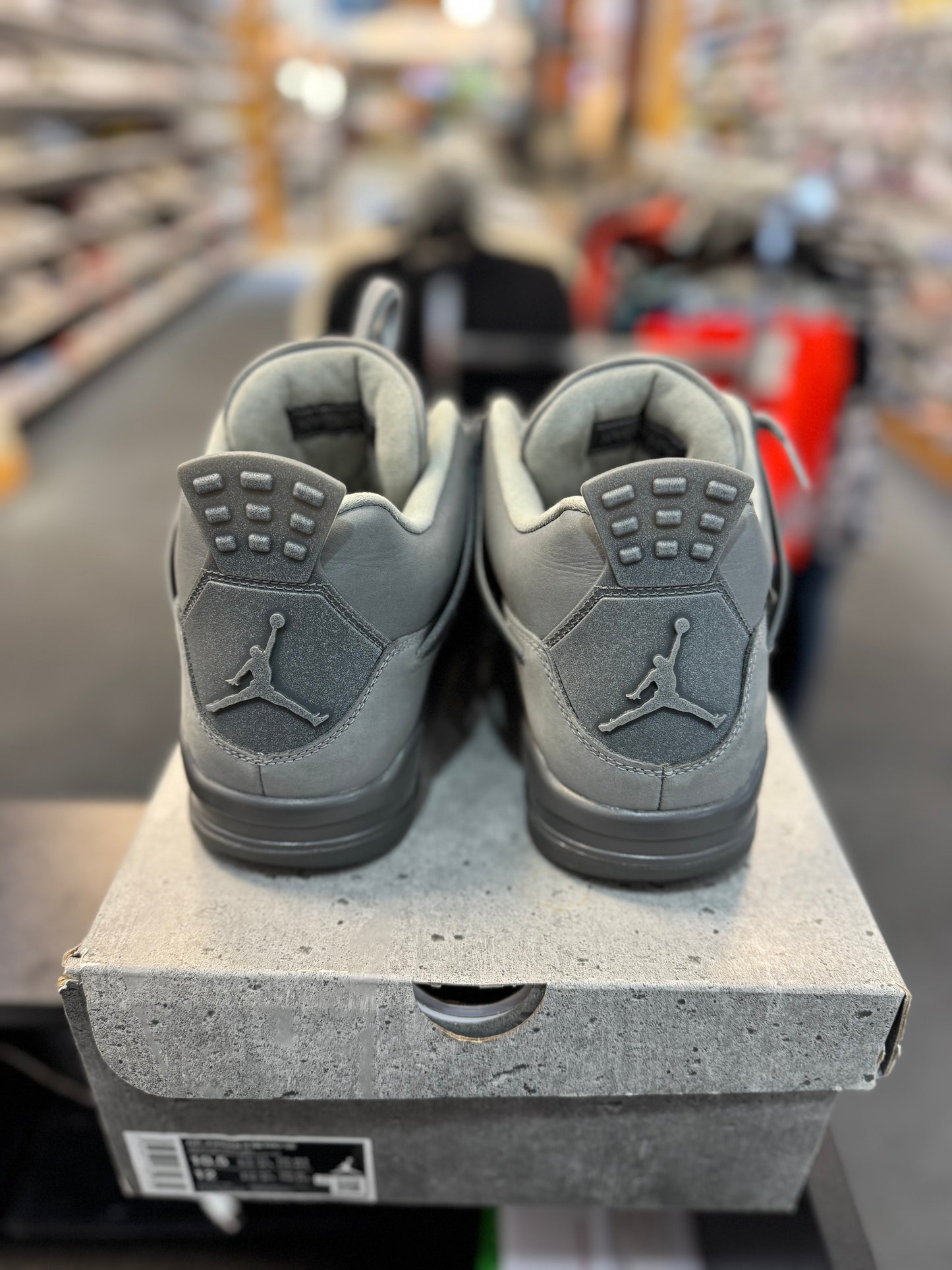 *USED* Jordan 4 Retro SE Paris Olympics Wet Cement