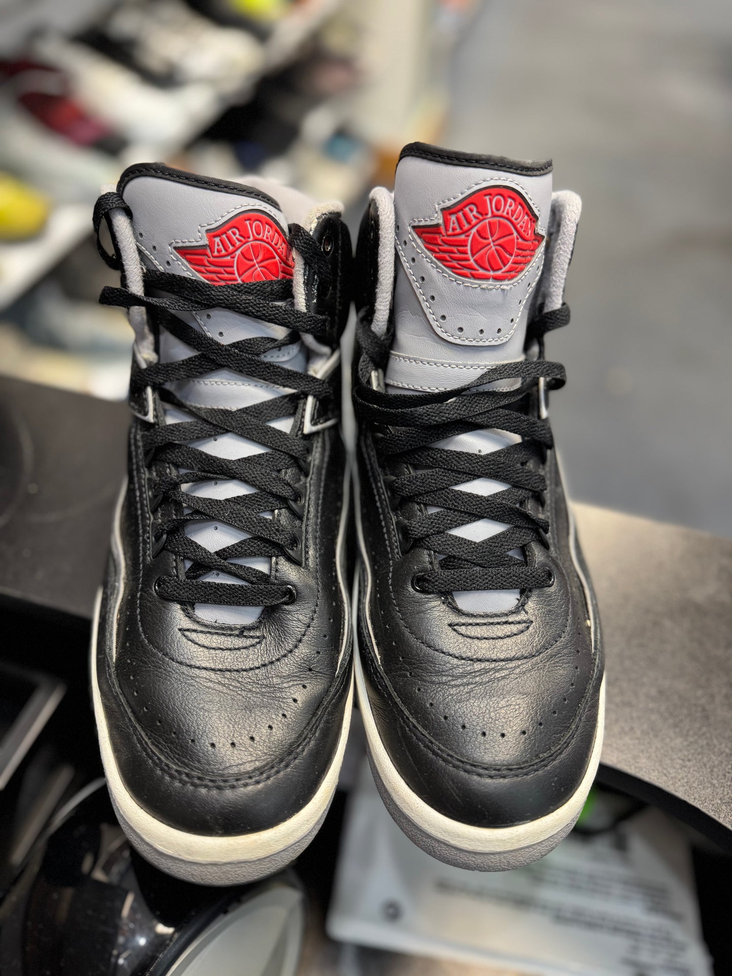 *USED* Jordan 2 Retro Black Cement