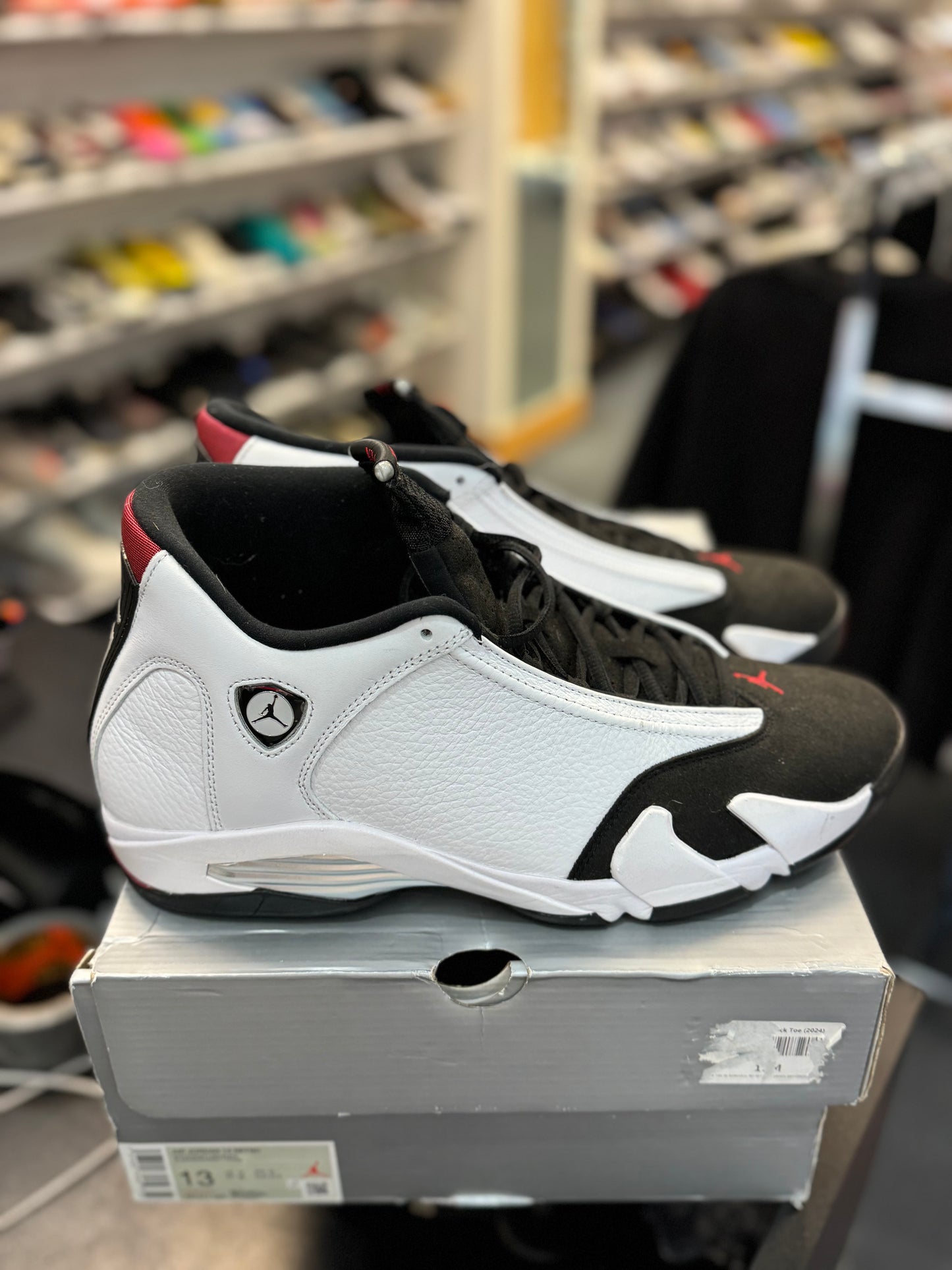 *USED* Jordan 14 Retro Black Toe (2024)
