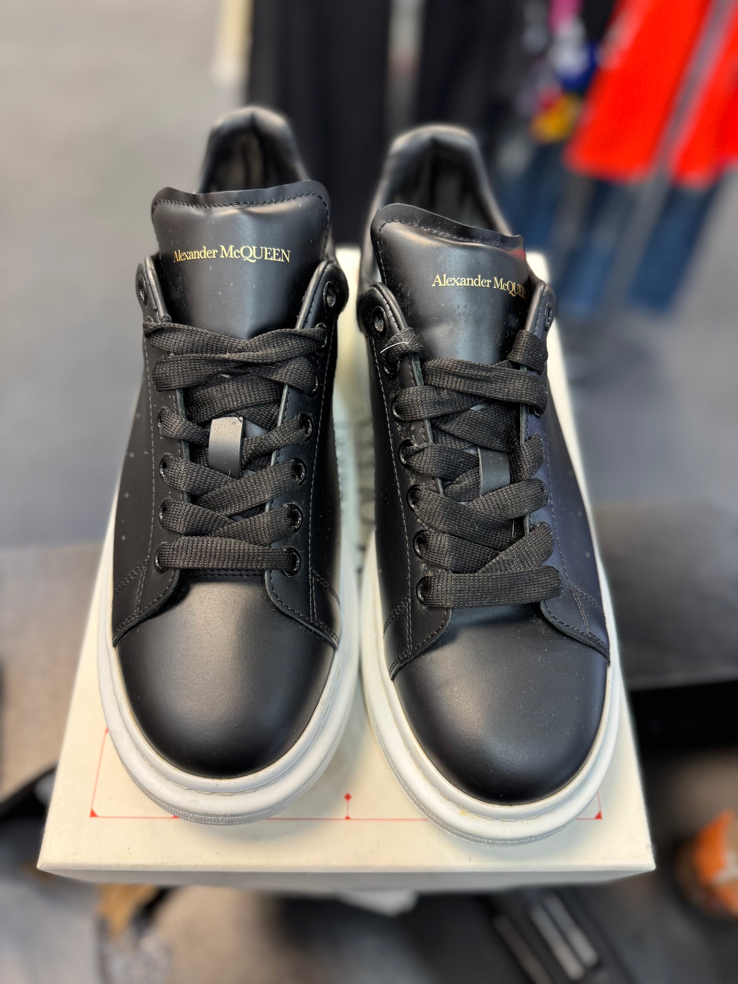 *USED* Alexander McQueen Oversized Black White
