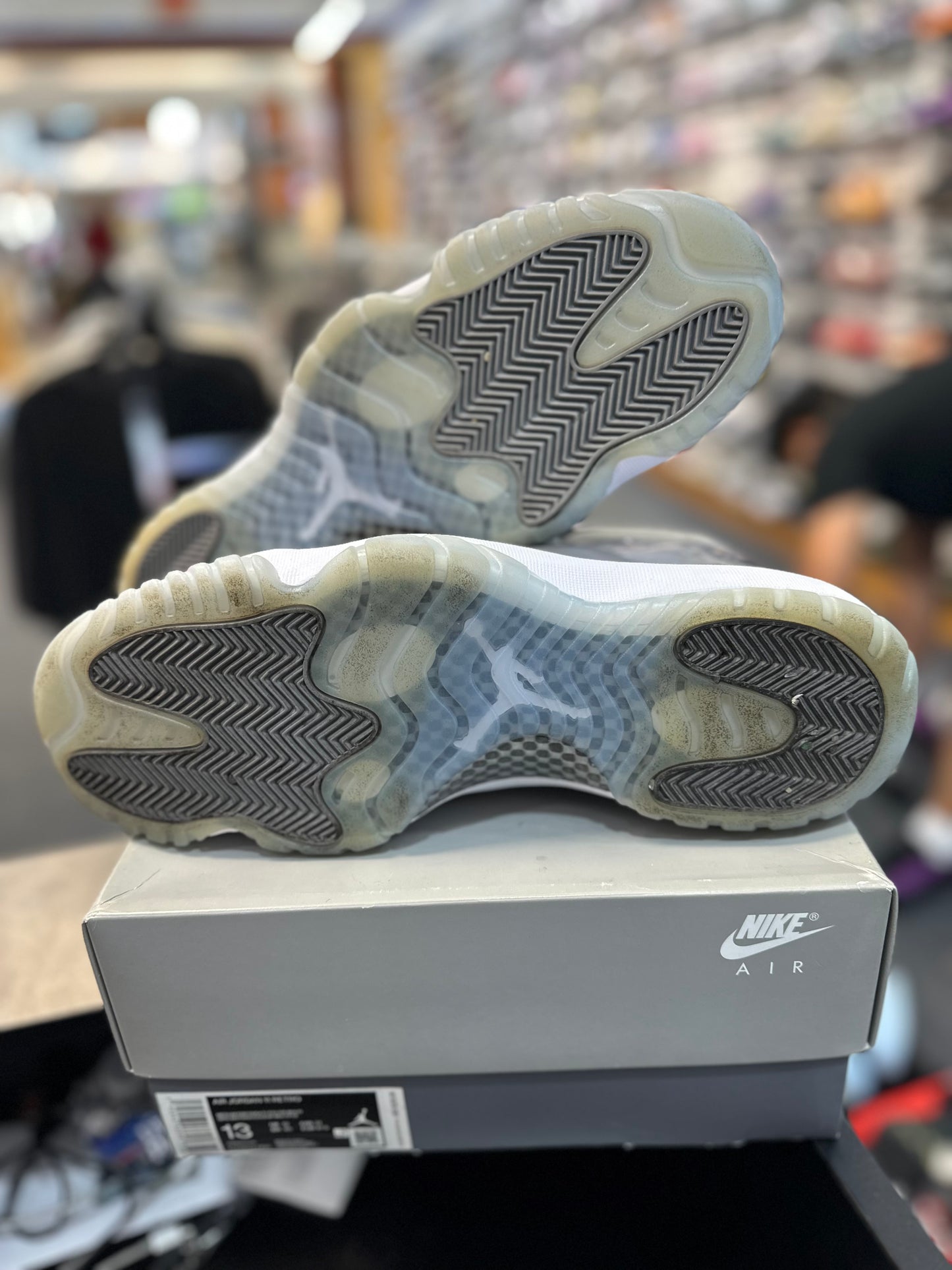 *USED* Jordan 11 Retro Cool Grey (2021)
