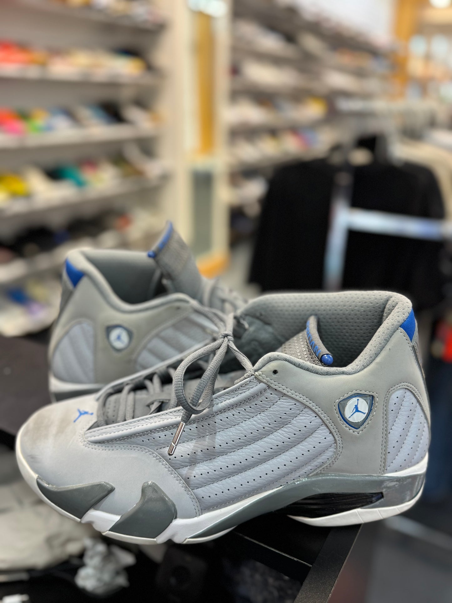 *USED* Jordan 14 Retro Wolf Grey