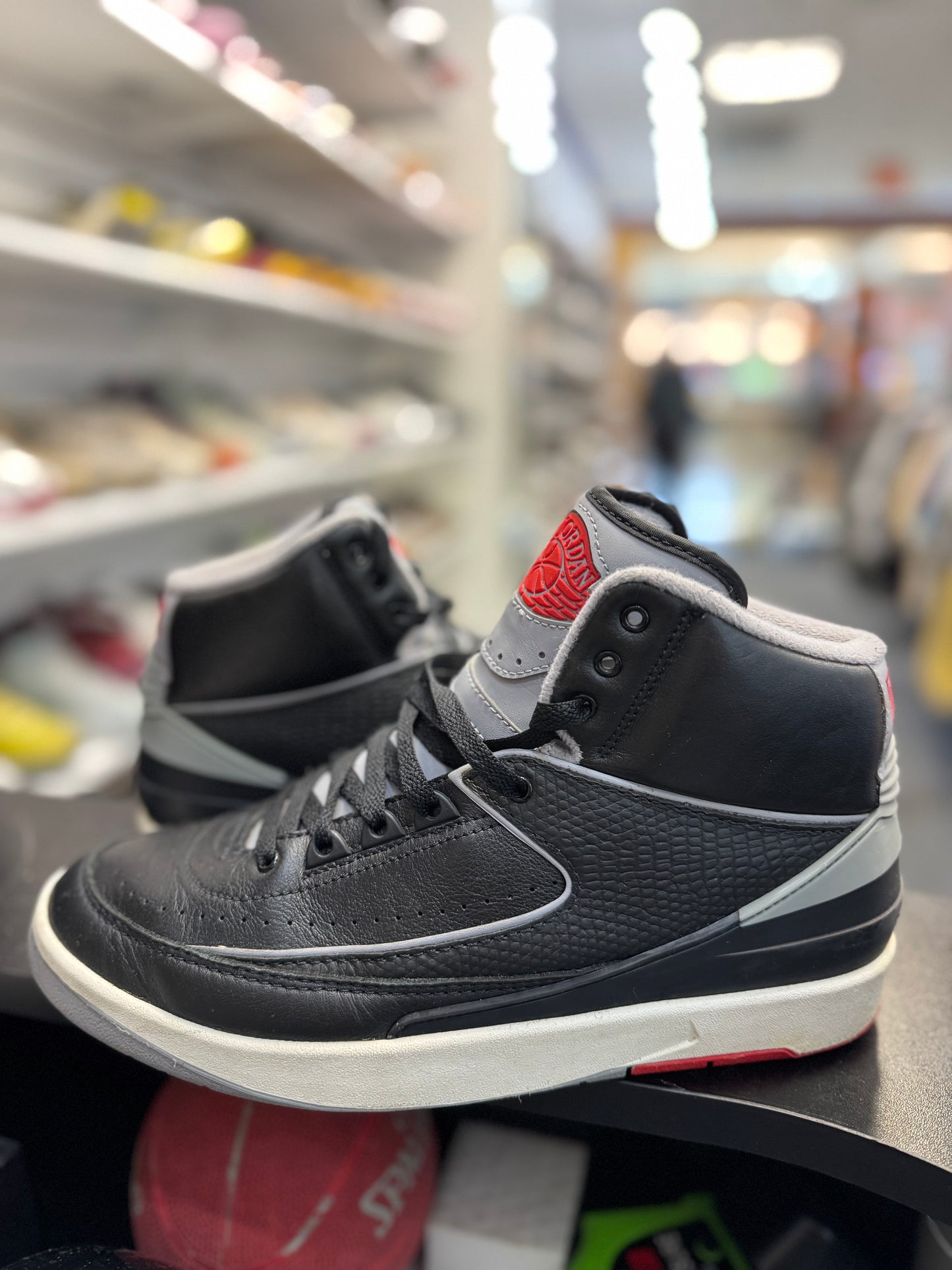 *USED* Jordan 2 Retro Black Cement