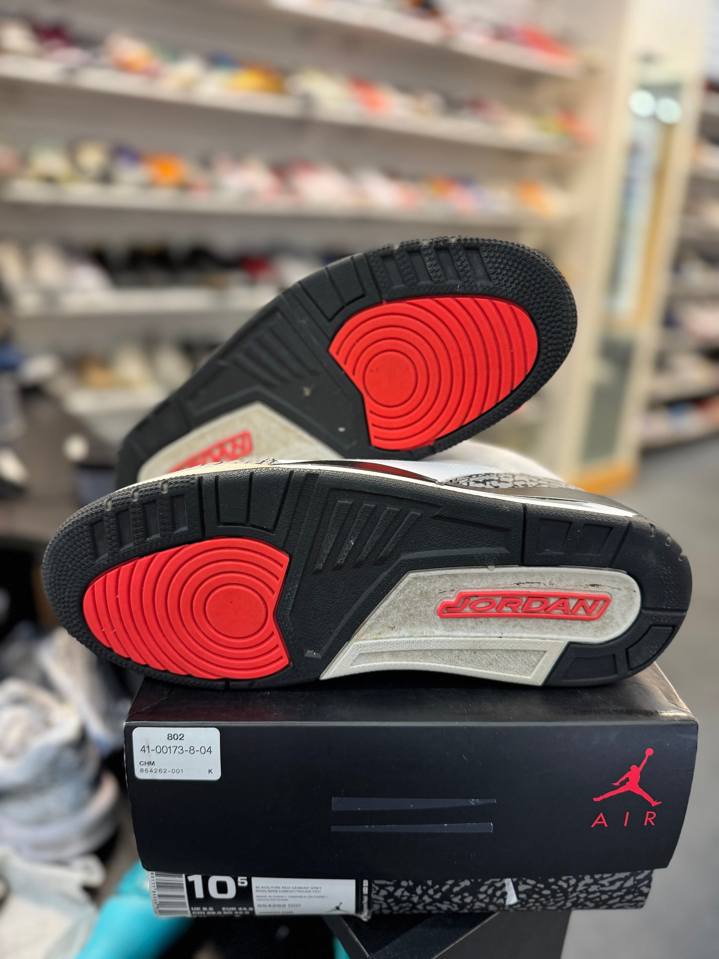 *USED* Jordan 3 Retro Infrared 23