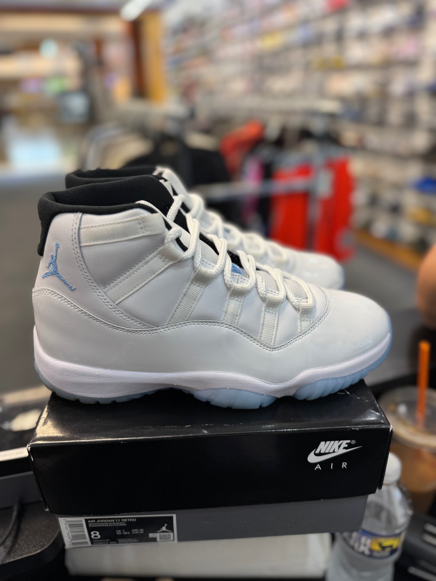 *USED* Jordan 11 Retro Legend Blue (2024)