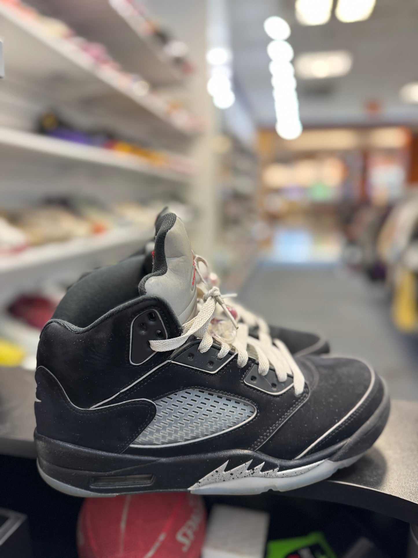 *USED* Jordan 5 Retro OG Black Metallic Reimagined