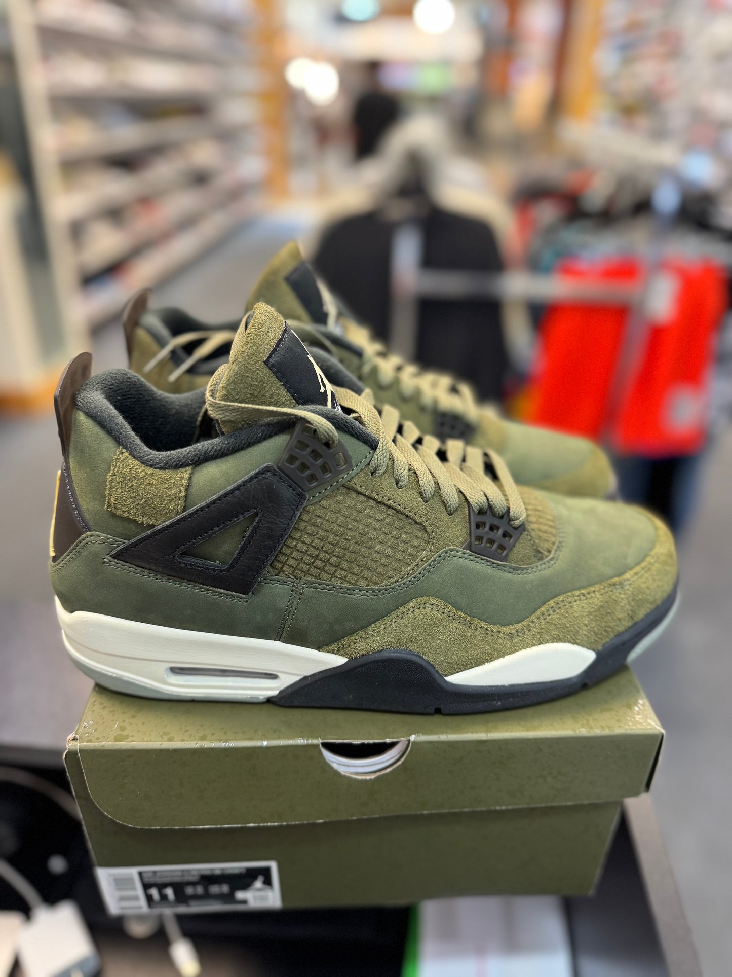 *USED* Jordan 4 Retro SE Craft Medium Olive