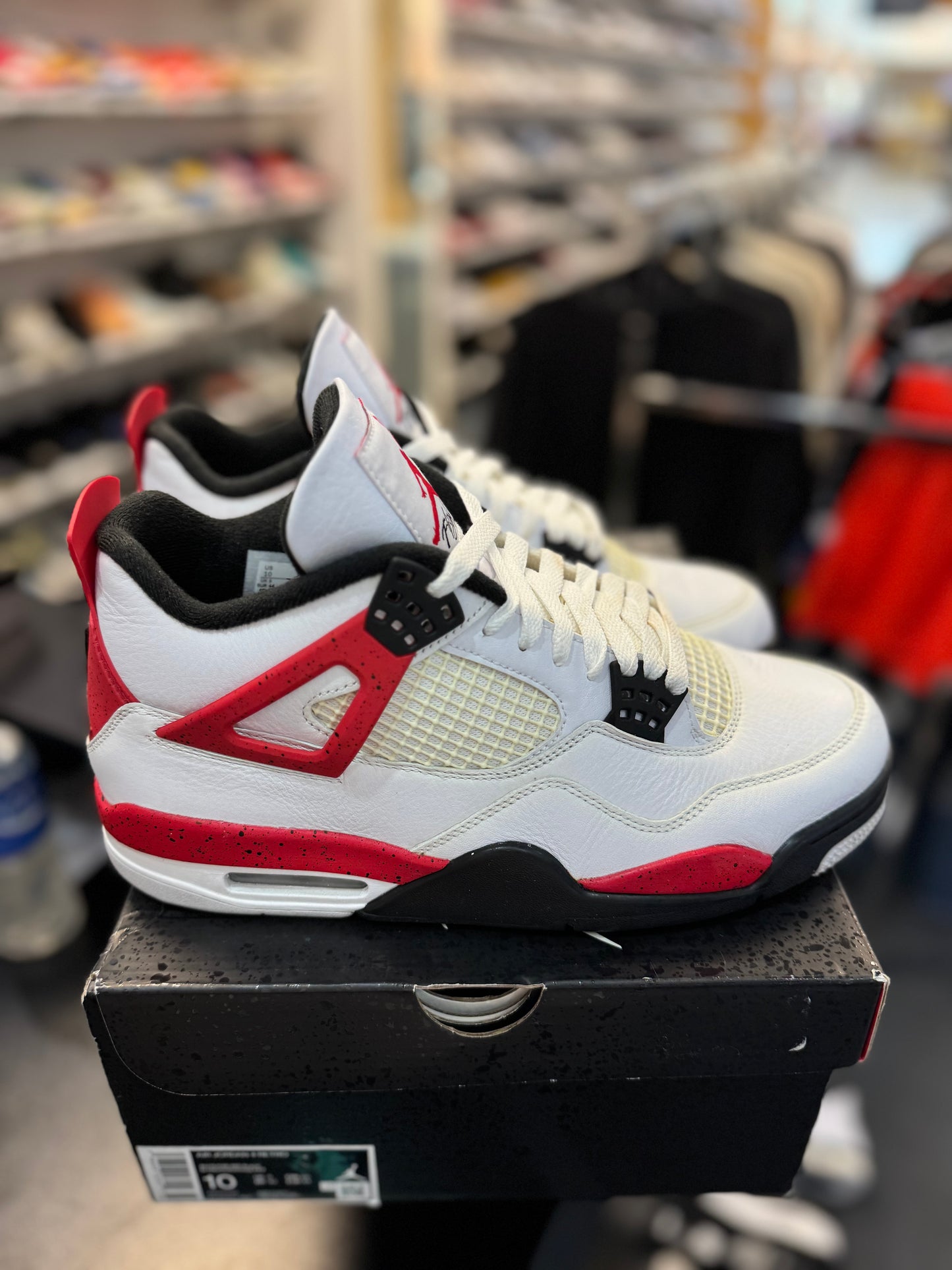 *USED* Jordan 4 Retro Red Cement