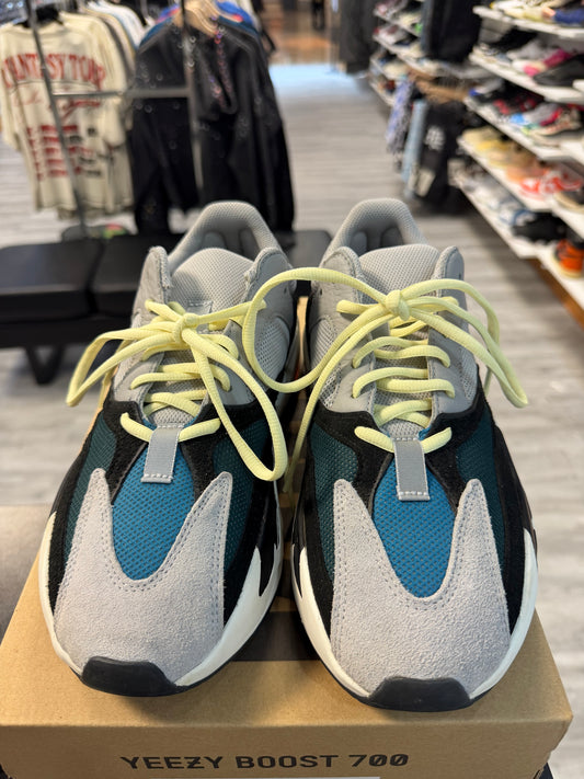 *USED* adidas Yeezy Boost 700 Wave Runner