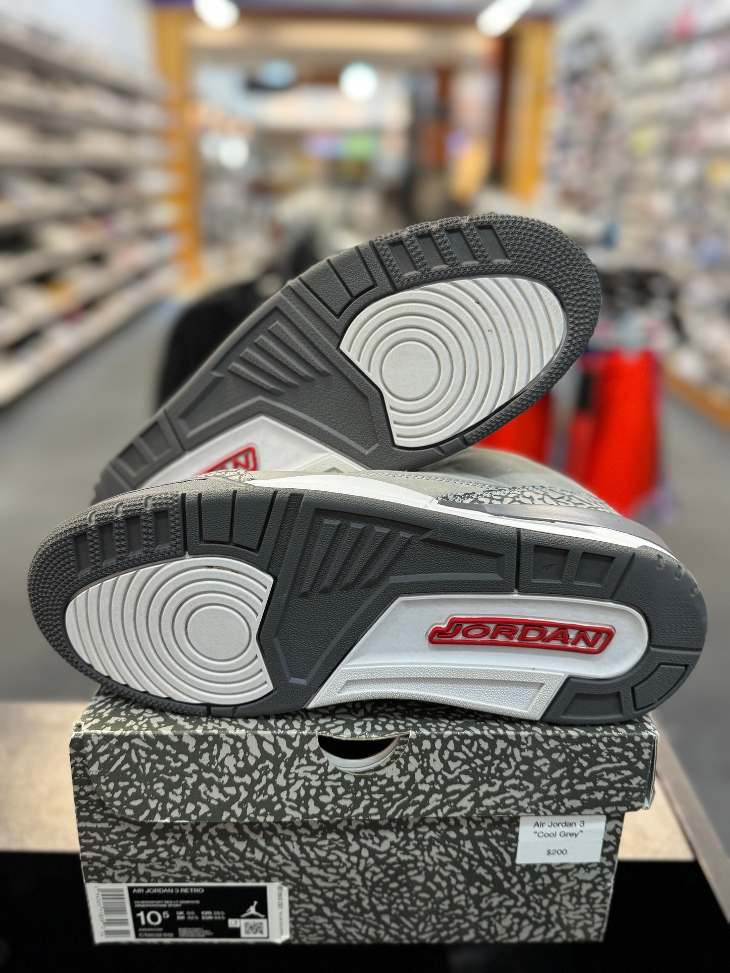 *USED* Jordan 3 Retro Cool Grey (2021)