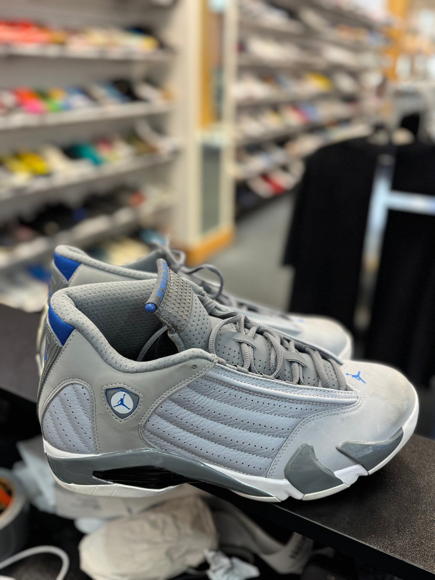 *USED* Jordan 14 Retro Wolf Grey