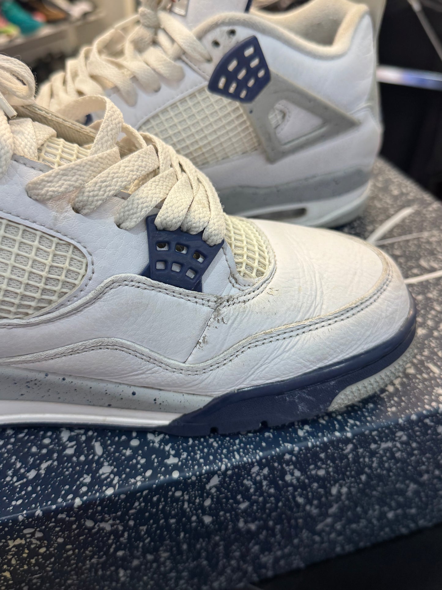*USED* Jordan 4 Retro Midnight Navy