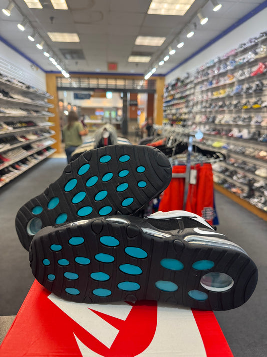 *USED* Nike Air Max Uptempo 95 White Black Teal