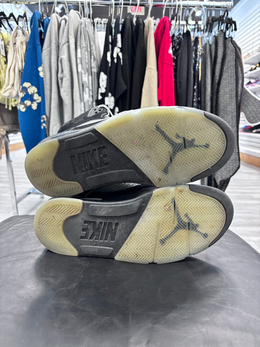 *USED* Jordan 5 Retro Metallic