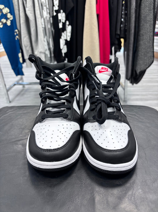 *USED* Nike Dunk High Panda