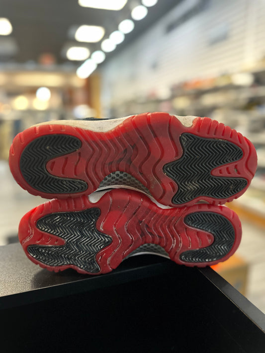 *USED* Jordan 11 Retro Bred Velvet (Women's)