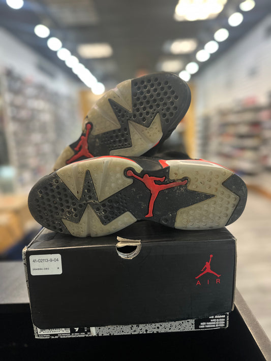 *USED* Jordan 6 Retro Black Infrared (2019)