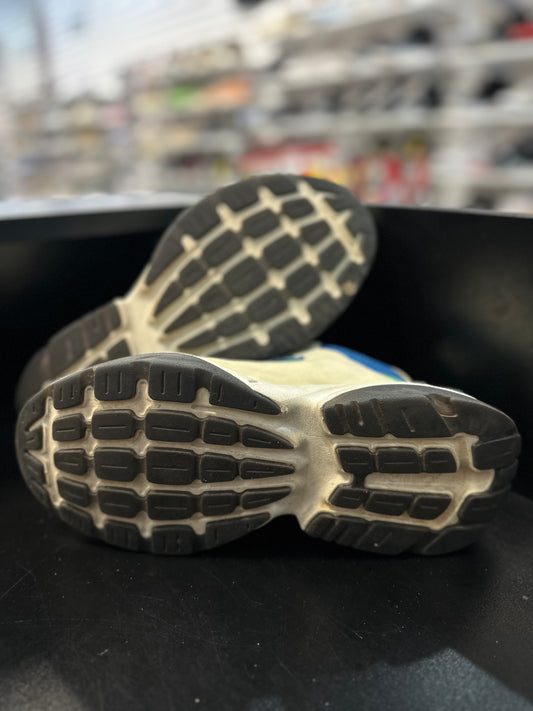 *USED* Amiri Bone Runner Blue/White/Black