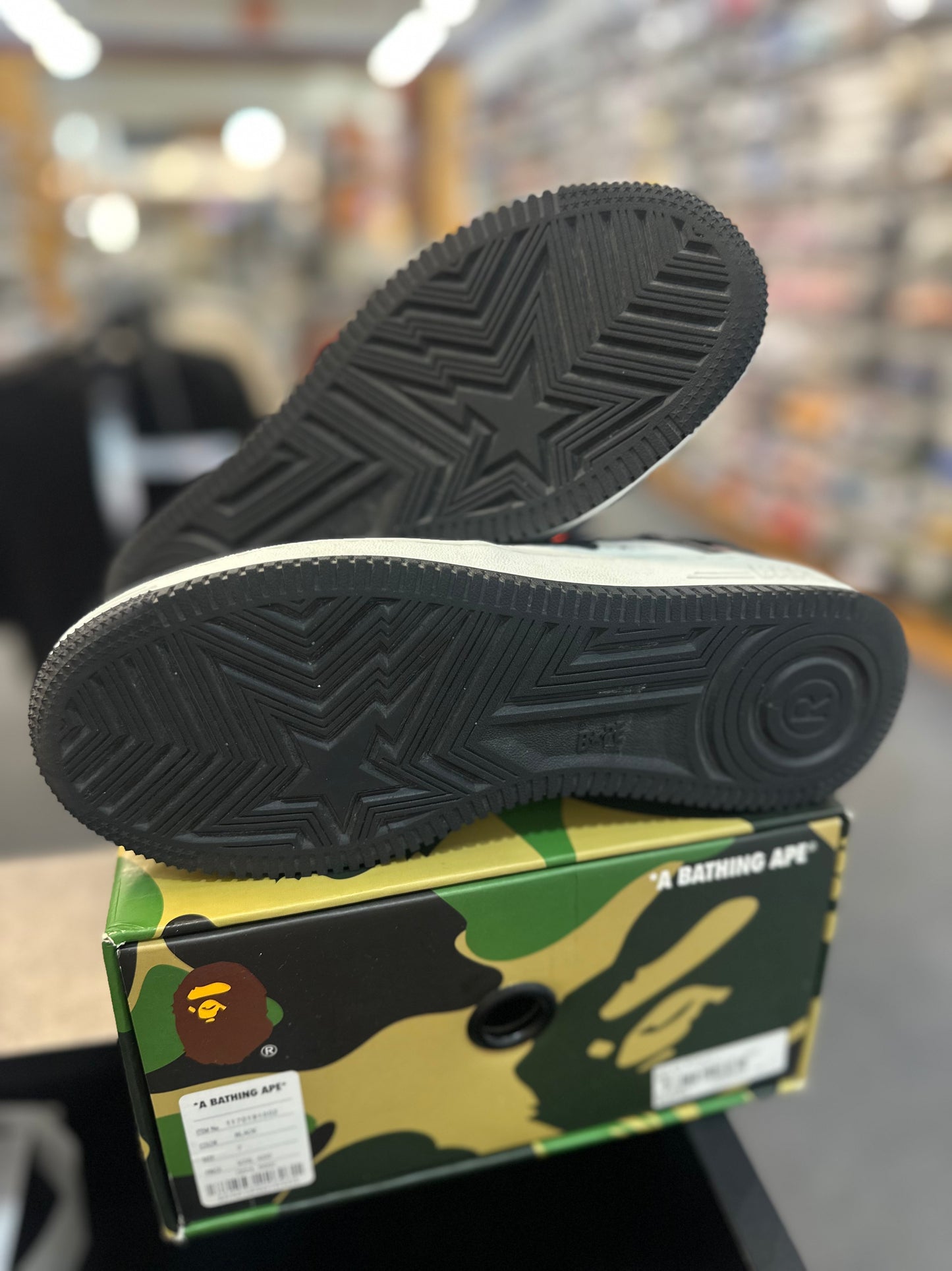 *USED* A Bathing Ape Bape Sta Low Black/White