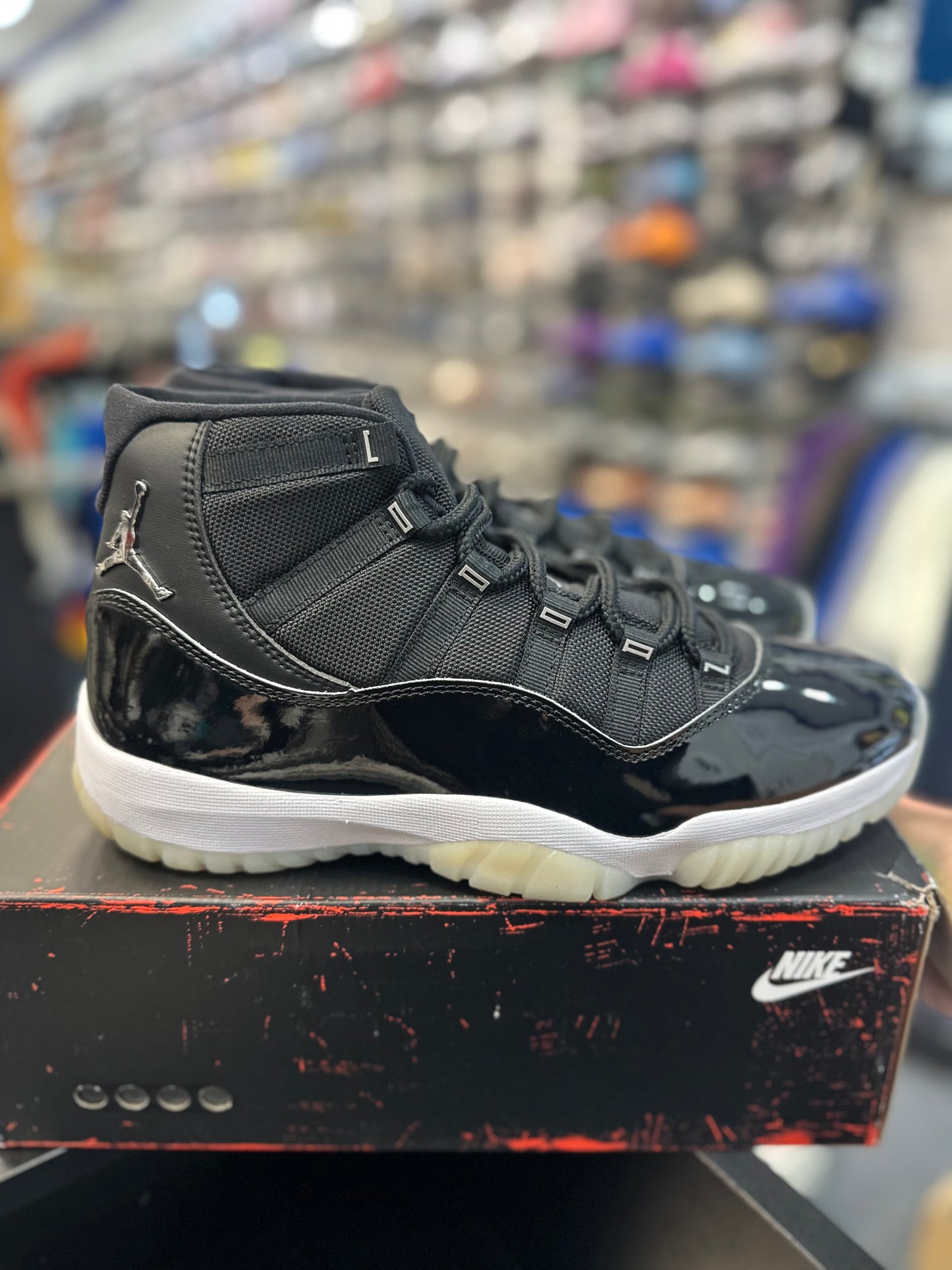*USED* Jordan 11 Retro Jubilee 25th Anniversary