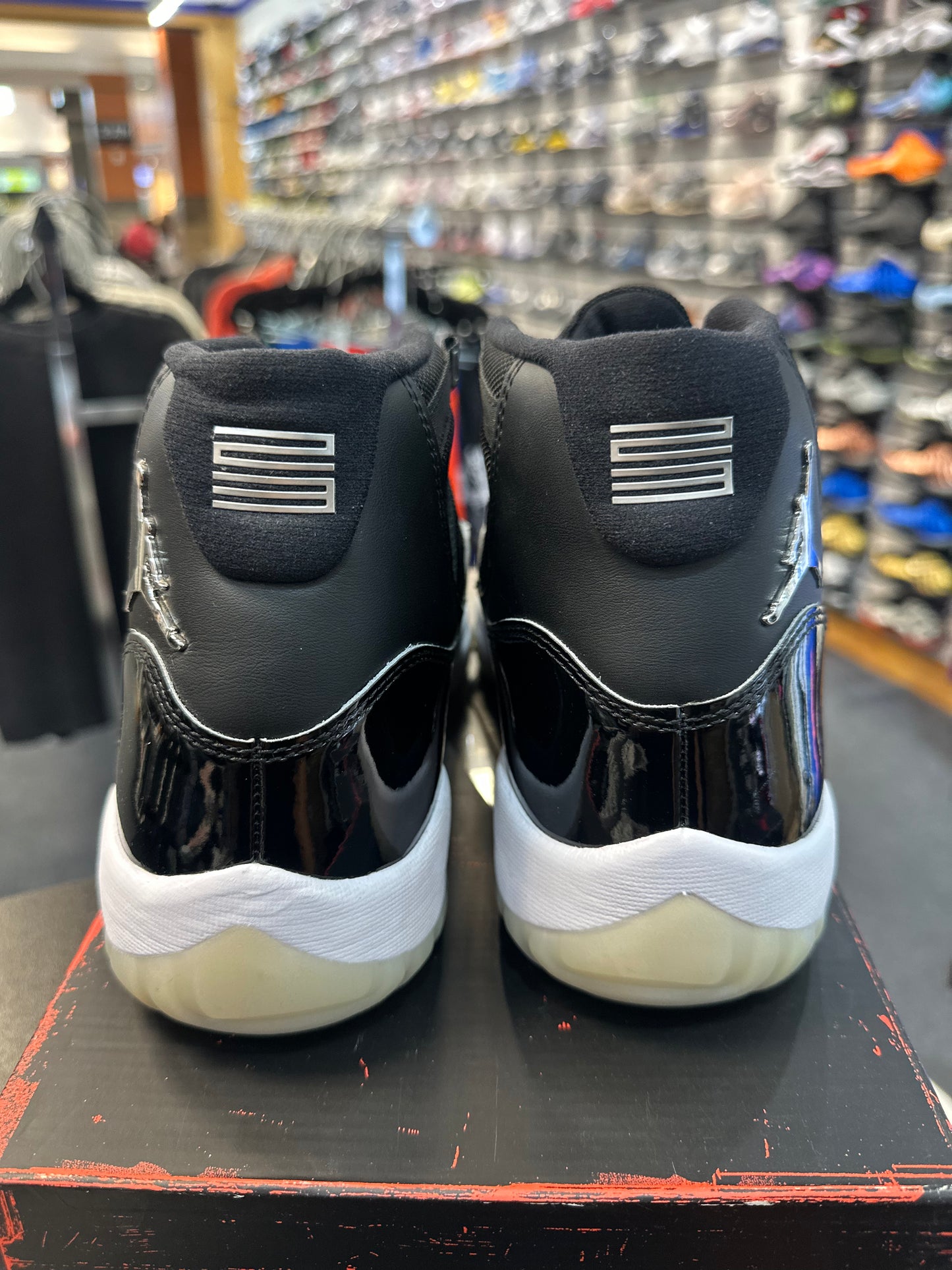 *USED* Jordan 11 Retro Jubilee 25th Anniversary