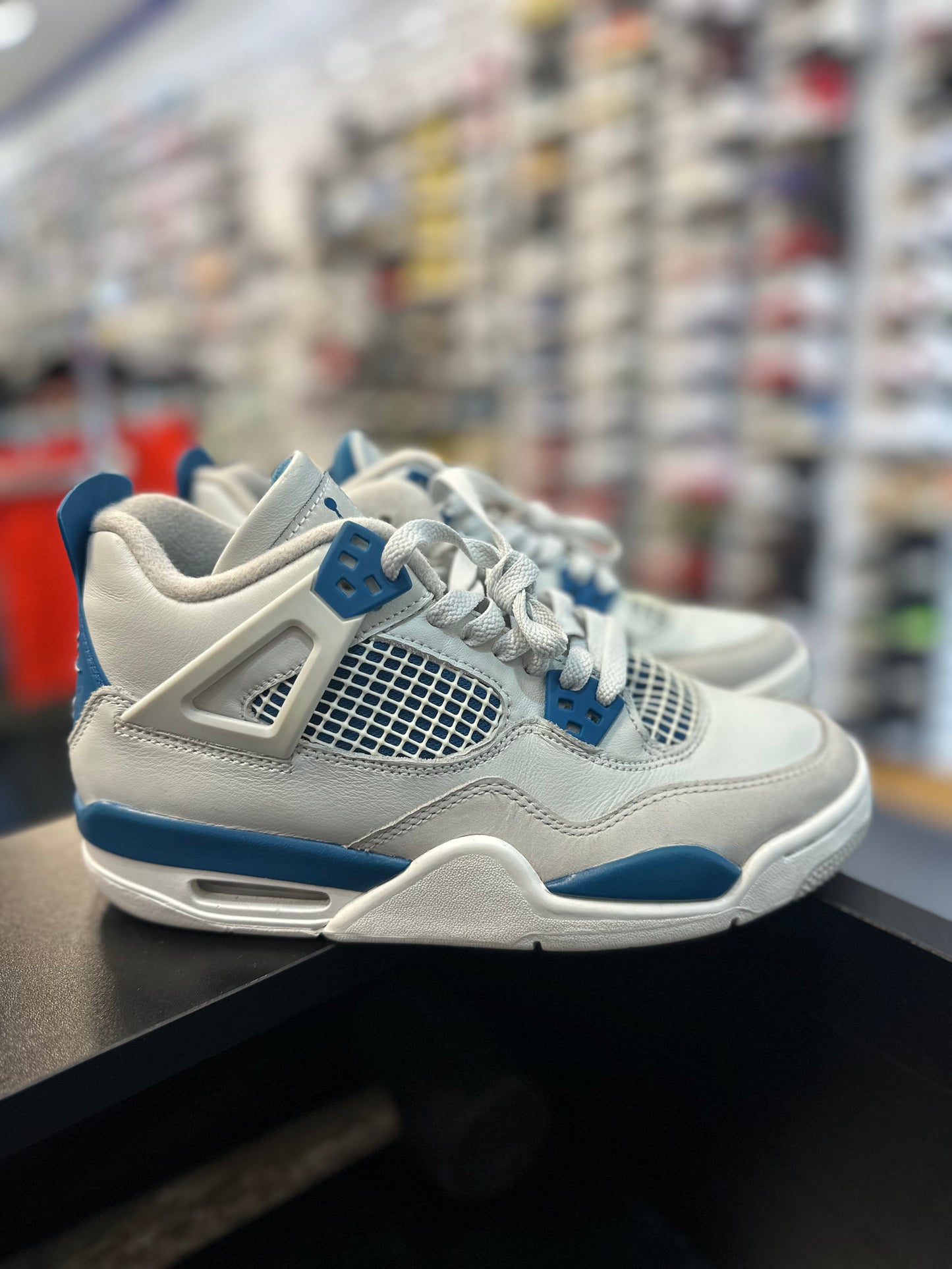 *USED* Jordan 4 Retro Military Blue (2024) (GS)
