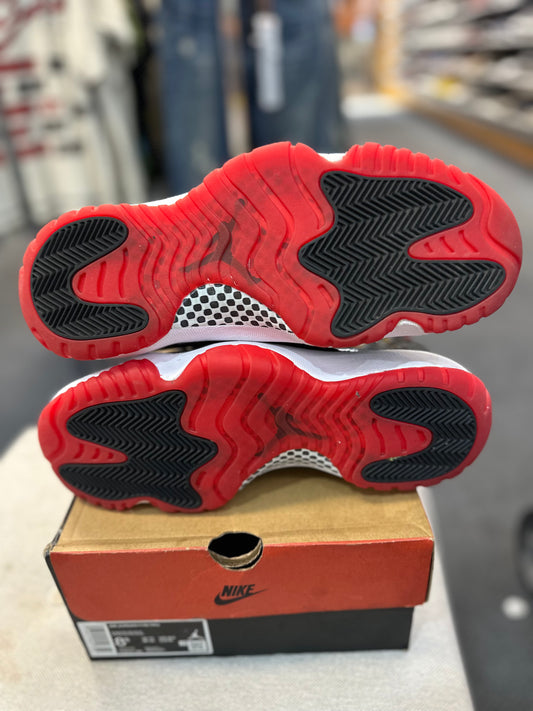 *USED* Jordan 11 Retro Playoffs Bred (2019)
