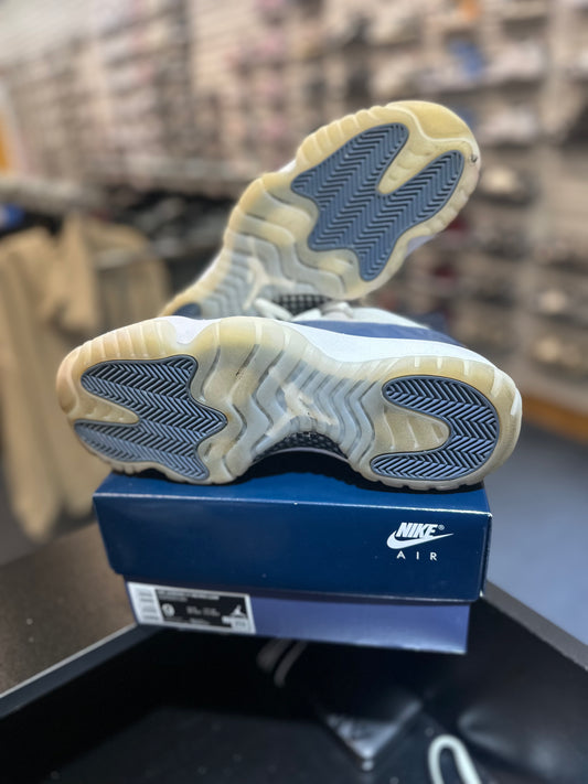 *USED* Jordan 11 Retro Low Diffused Blue