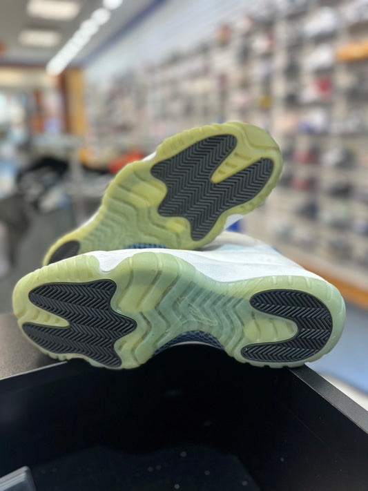 *USED* Jordan 11 Retro Legend Blue