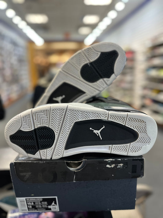 *USED* Jordan 4 Retro Fear (2024)