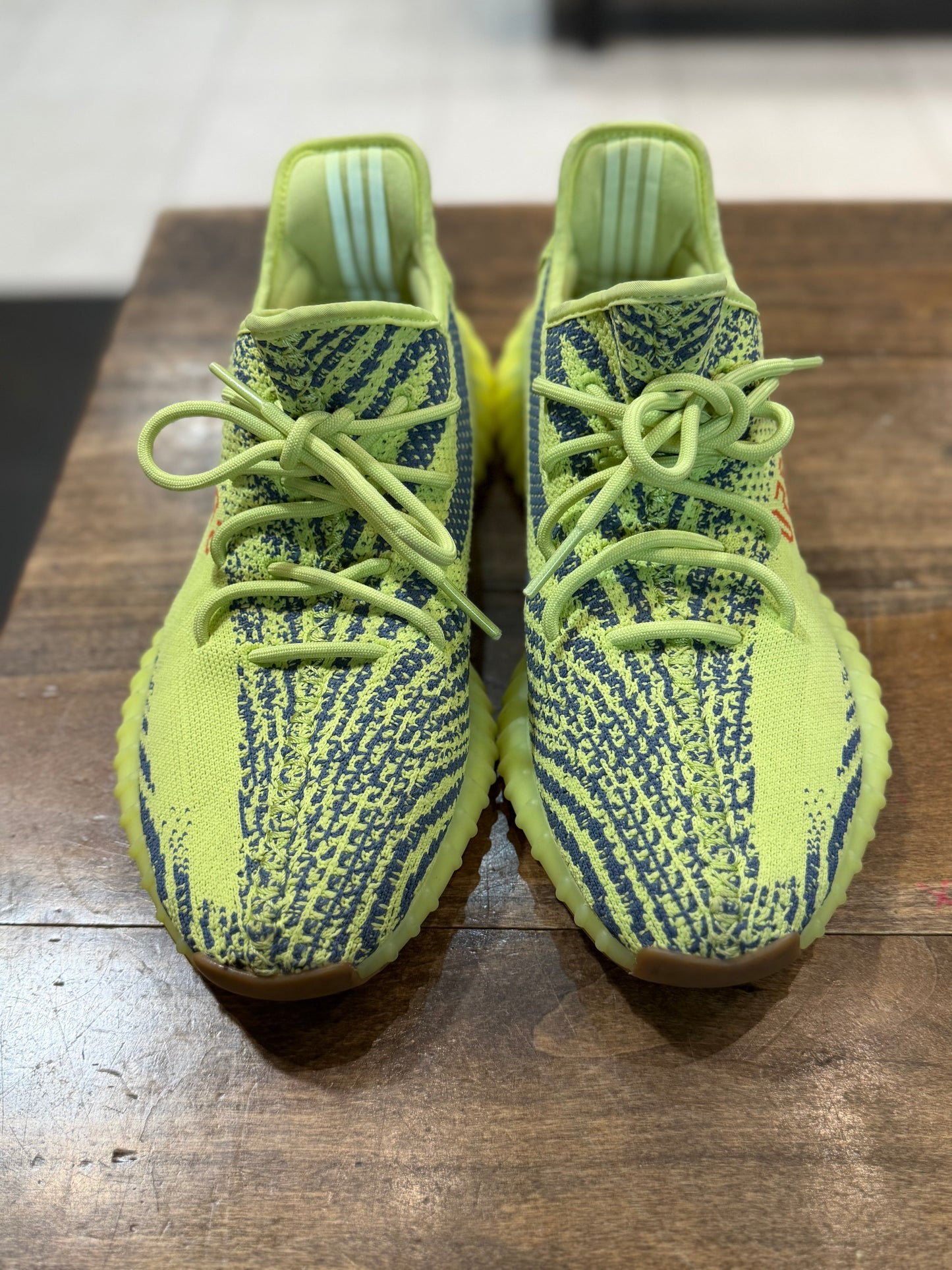 *USED* adidas Yeezy Boost 350 V2 Semi Frozen Yellow