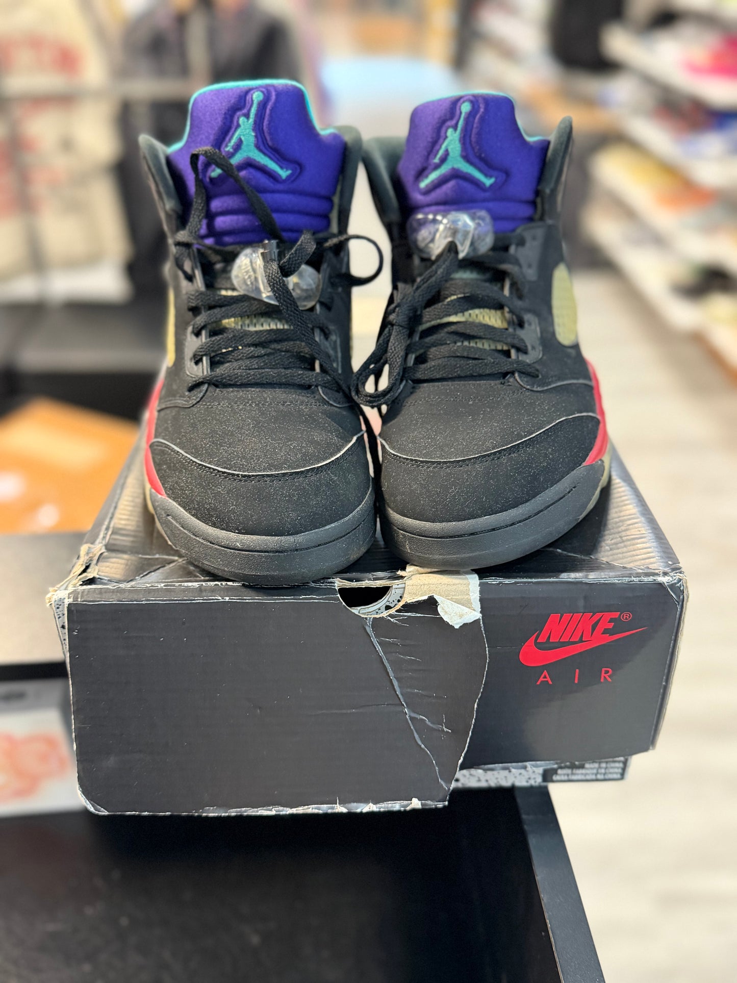 *USED* Jordan 5 Retro Top 3