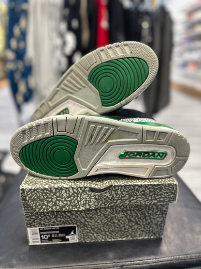 *USED* Jordan 3 Retro Pine Green