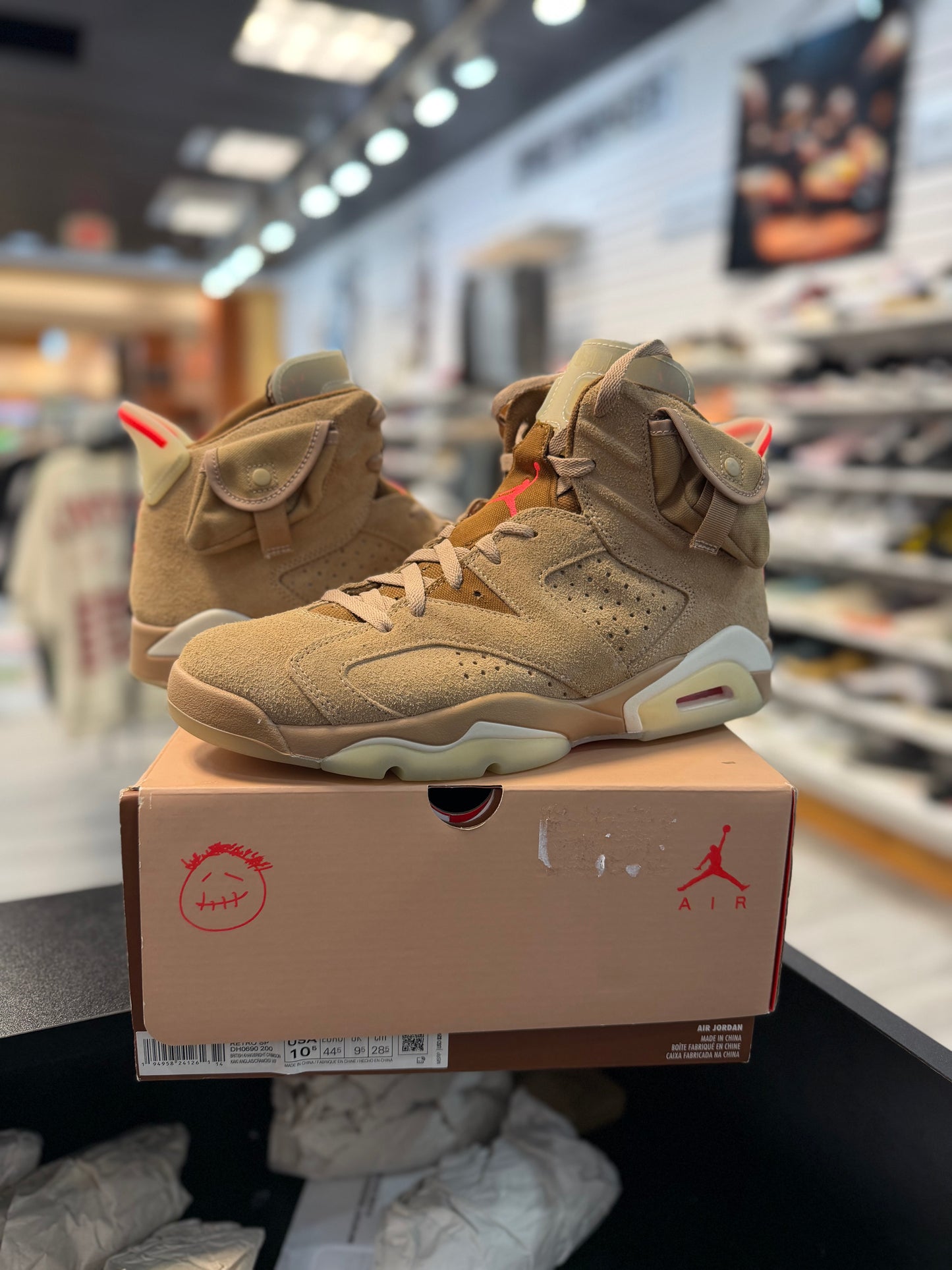 *USED* Jordan 6 Retro Travis Scott British Khaki