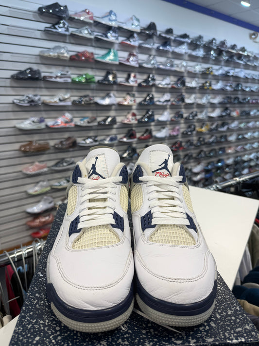 *USED* Jordan 4 Retro Midnight Navy