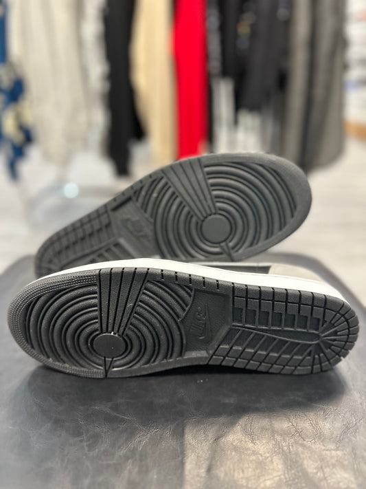 *USED* Jordan 1 Low Shadow Toe