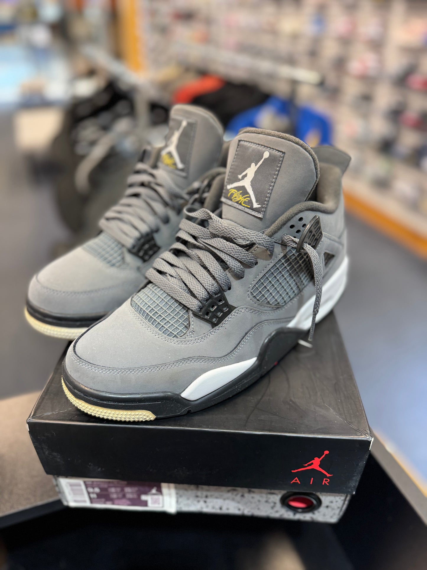 *USED* Jordan 4 Retro Cool Grey (2019)