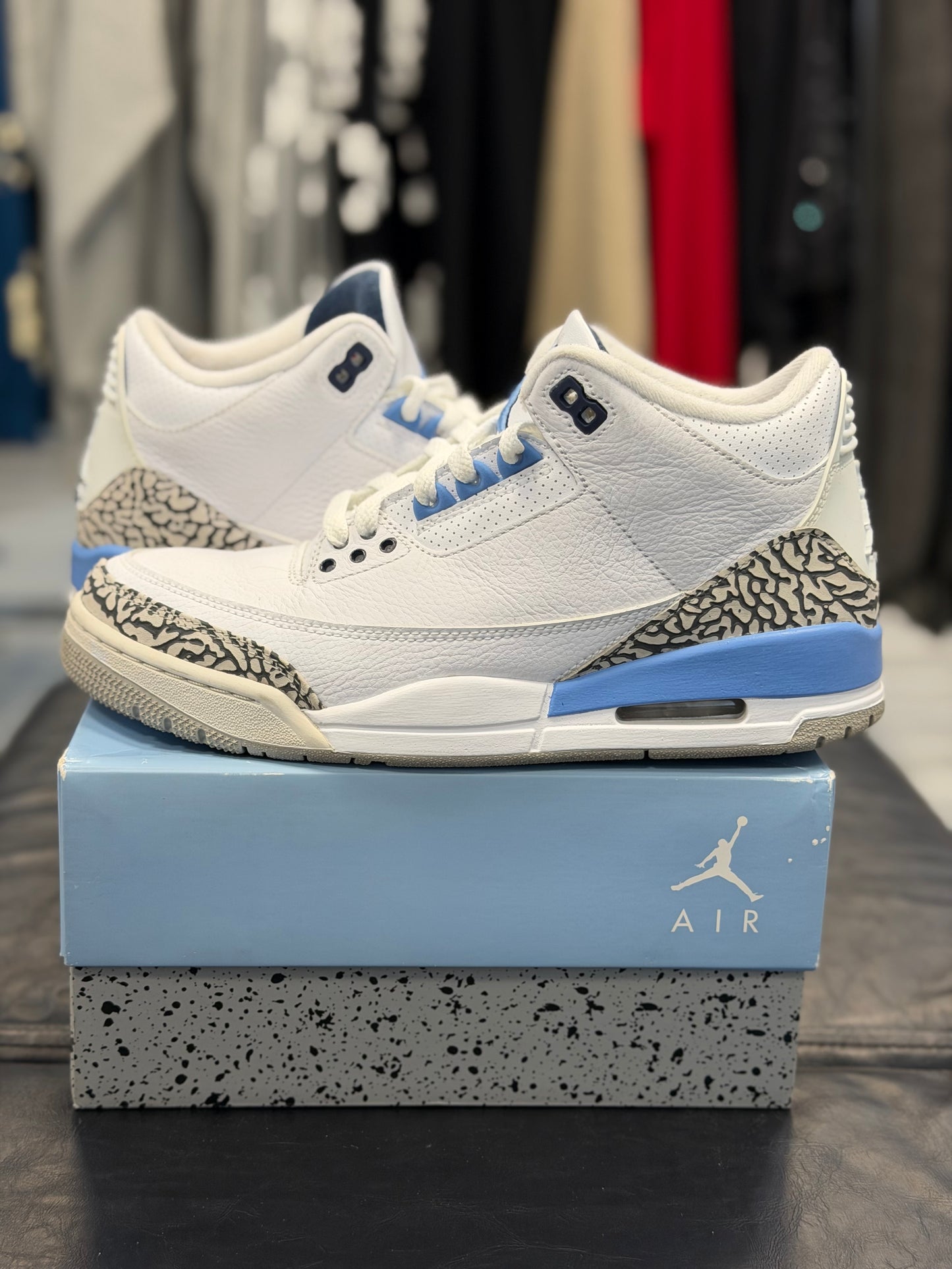 *USED* Jordan 3 Retro UNC (2020)