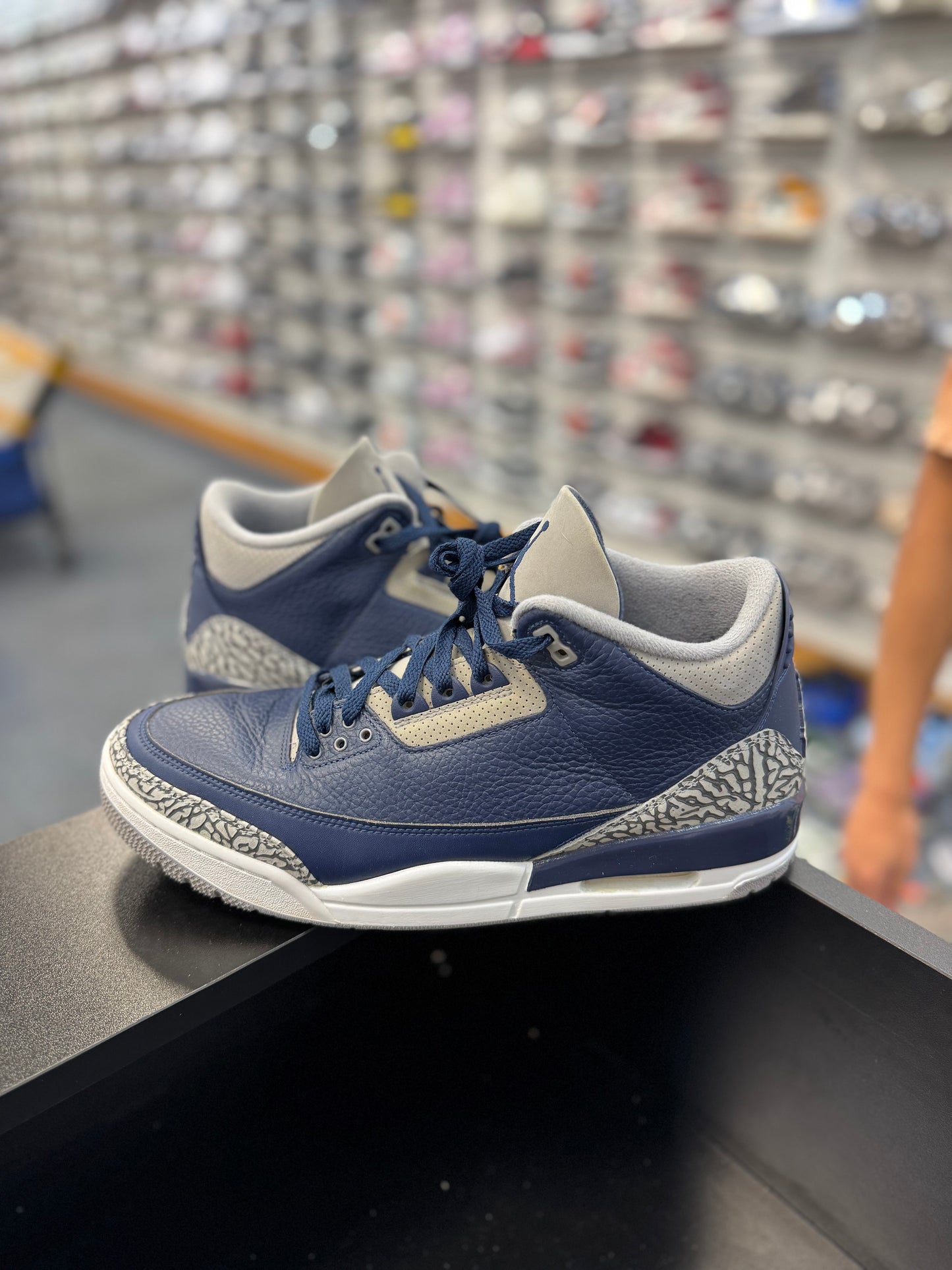 *USED* Jordan 3 Retro Georgetown