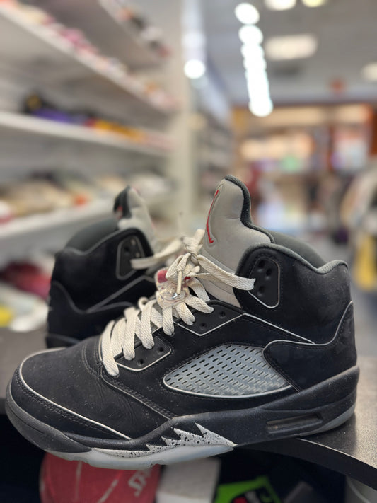 *USED* Jordan 5 Retro OG Black Metallic Reimagined