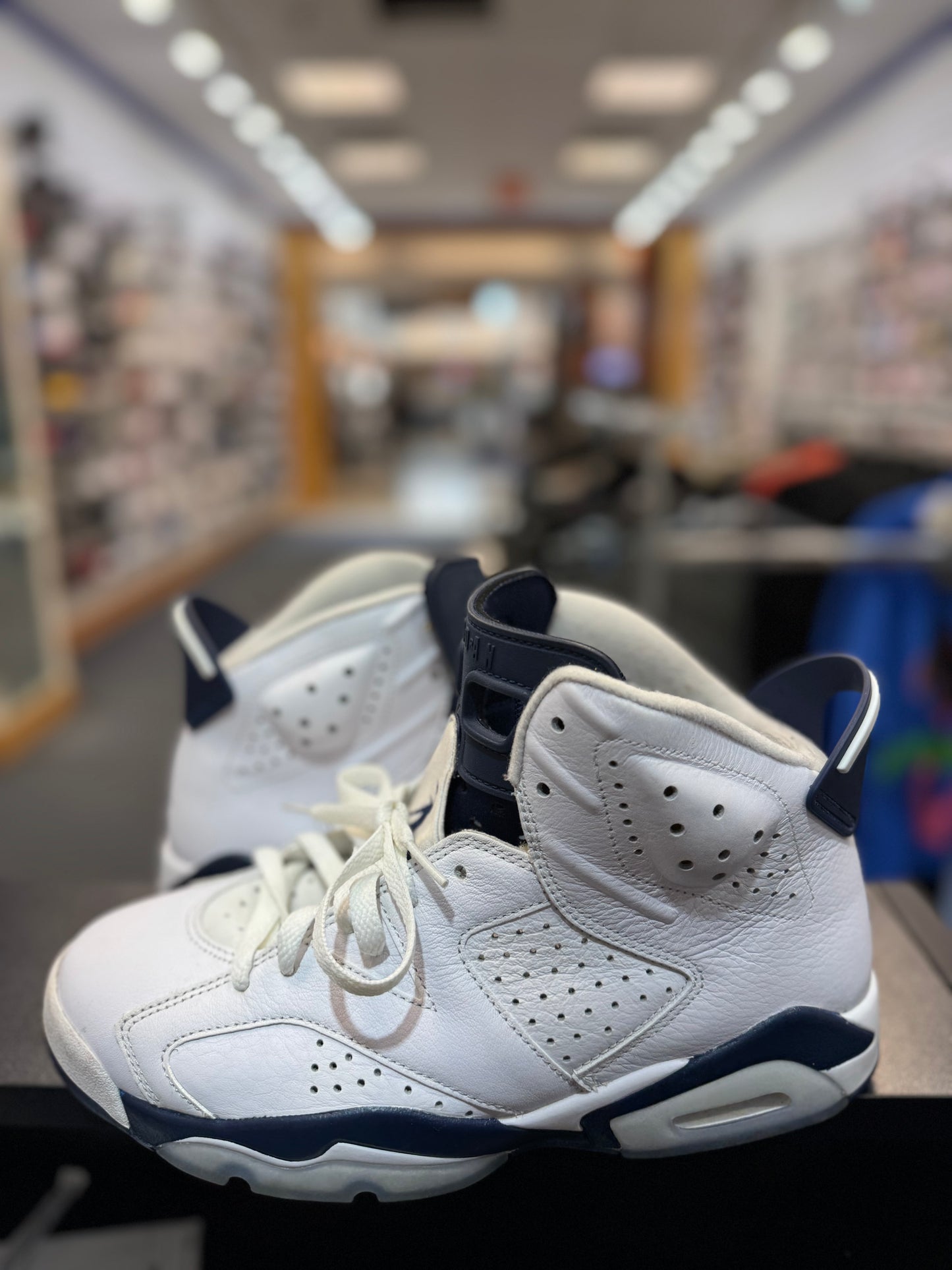 *USED* Jordan 6 Retro Midnight Navy