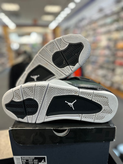 *USED* Jordan 4 Retro Fear (2024)